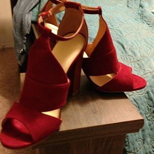Bamboo Maroon Burgundy Peep Toe Chunky Heel